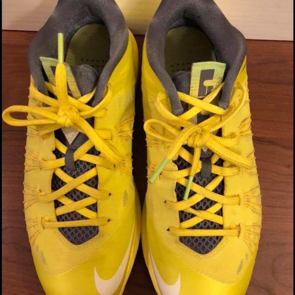 Nike Air Max Lebron X Low, Sonic Yellow - Picture 7 of 8